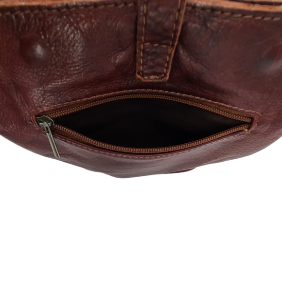 Pelletterie Di Mario Italian Leather Crossbody Bag - Picture 5 of 9